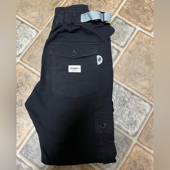 Wondery Outdoors Isabel pants - Picture 2 of 5